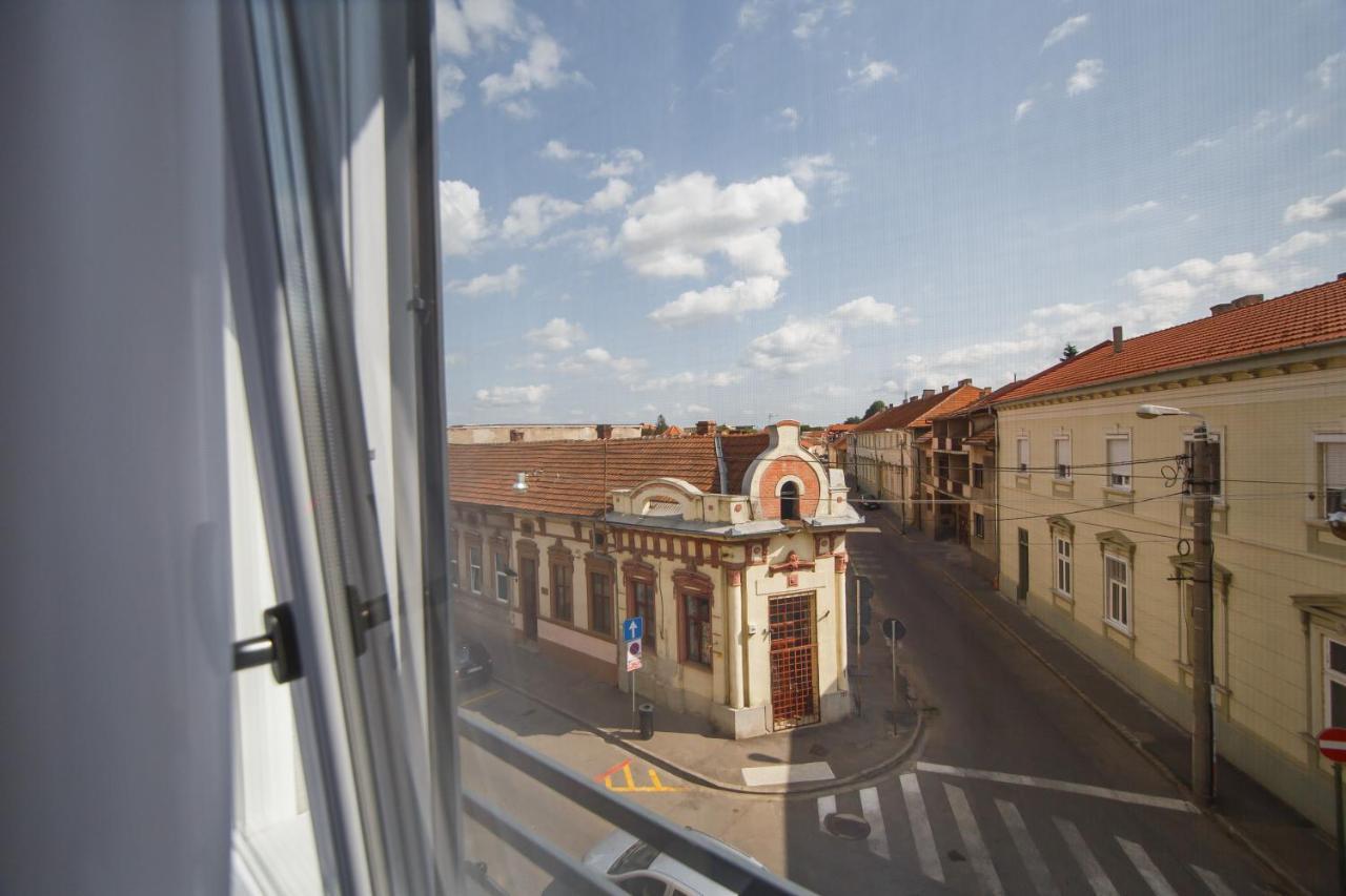 Perfect Harmony At Eas Residence Oradea Exterior photo